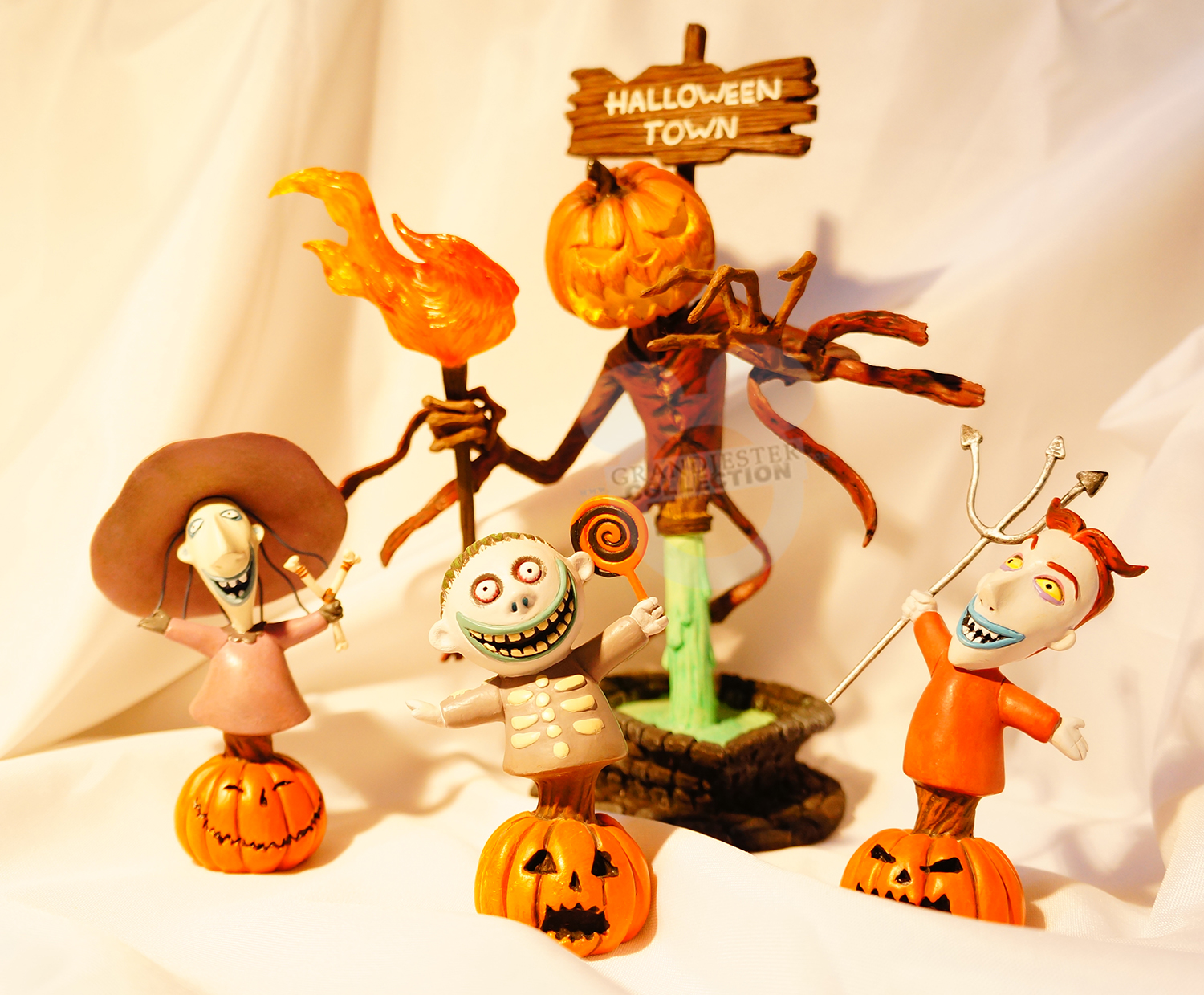 Lock, Shock and Barrel Grand Jester Collection